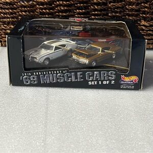 1998 Hot Wheels 30th Anniversary Muscle Cars Set 1 of 2 Collectible